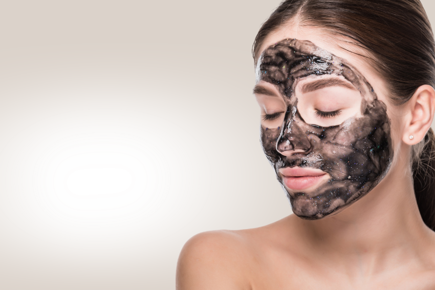 Laserový CARBON PEEL – Holywood spectra